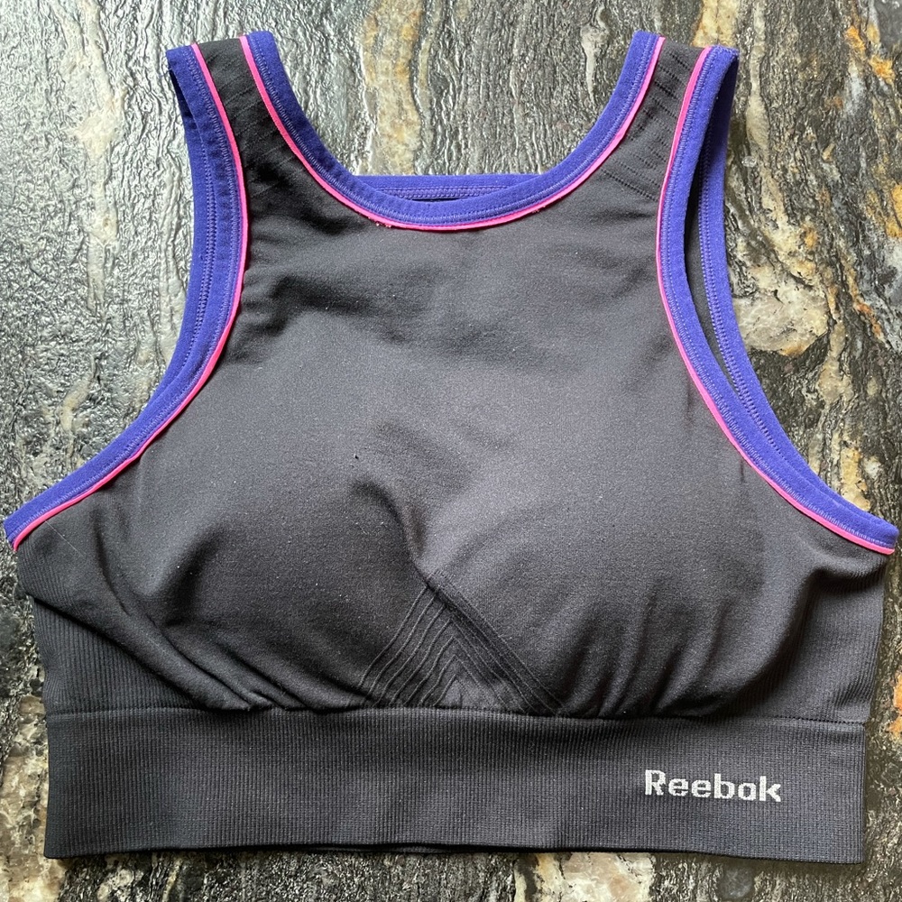 Reebok Sports Bra 🖤💜💗